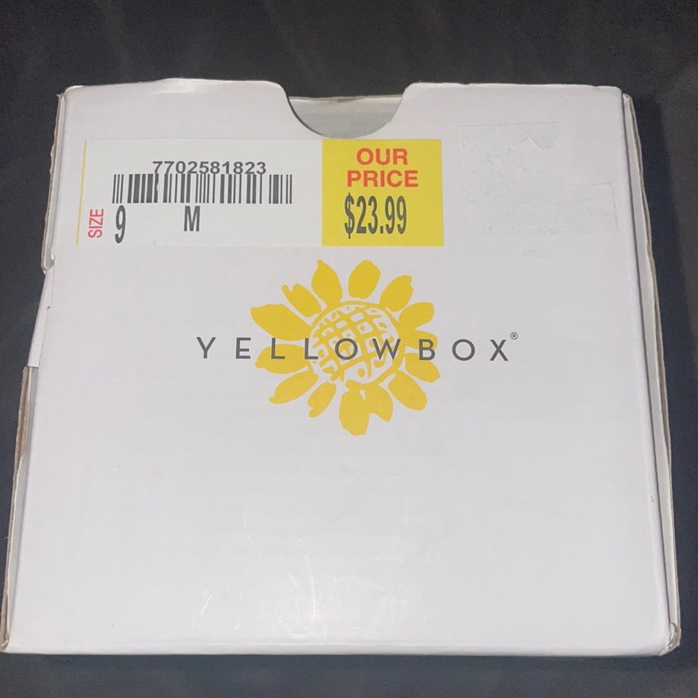 New black yellow box sandals
